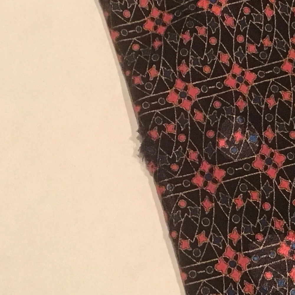 Brioni 100%‎ Silk Neck Tie Hand Made In Italy Red Blue Geometric Print 62
